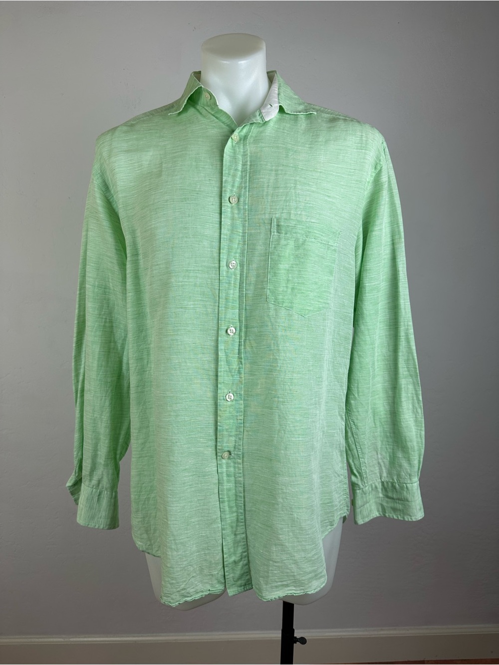 Enzo Mantovani Soft Linen Flip Cuff Shirt in Mint Green